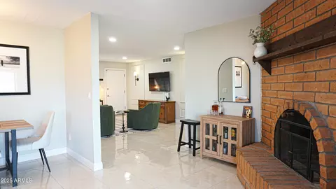 3536 E Helena Dr, Phoenix, AZ 85032 photo 11