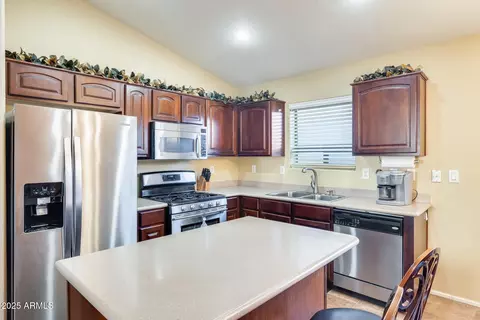4056 E Rock Dr, San Tan Valley, AZ 85143