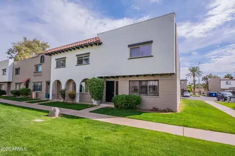 2944 E Clarendon Ave, Phoenix, AZ 85016