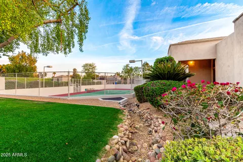 Exterior - 715 W Puget Ave, Phoenix, AZ 85021 photo 17 of 17