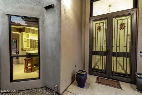 Entry Way - 715 W Puget Ave, Phoenix, AZ 85021 photo 1 of 8