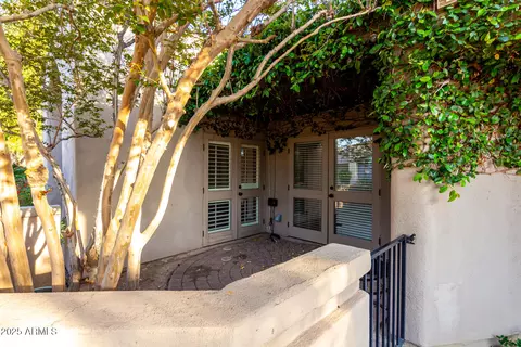 Exterior - 715 W Puget Ave, Phoenix, AZ 85021 photo 8 of 17