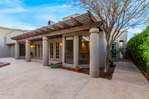 Exterior - 715 W Puget Ave, Phoenix, AZ 85021 photo 13 of 17