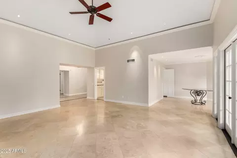 Living - 715 W Puget Ave, Phoenix, AZ 85021 photo 4 of 4