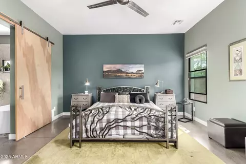 Bedroom - 6840 N 13th Pl, Phoenix, AZ 85014 photo 3 of 5