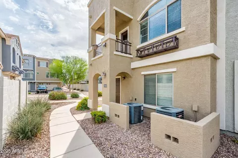 2402 E 5th St #1564, Tempe, AZ 85281