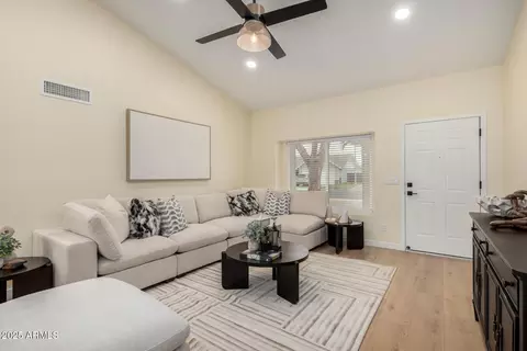 4862 Evergreen St, Mesa, AZ 85205 photo 4