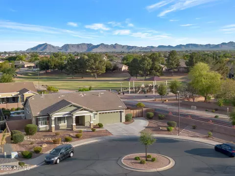 18611 E Raven Dr, Queen Creek, AZ 85142