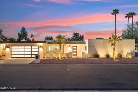 9052 N 29th St, Phoenix, AZ 85028