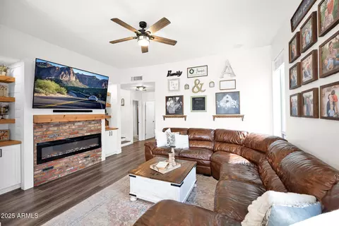7242 E Tyndall St, Mesa, AZ 85207 photo 16