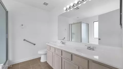 3305 E Hononegh Dr, Phoenix, AZ 85050 photo 14