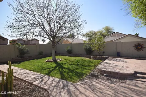 Exterior - 1915 E Saratoga St, Gilbert, AZ 85296 photo 3 of 8