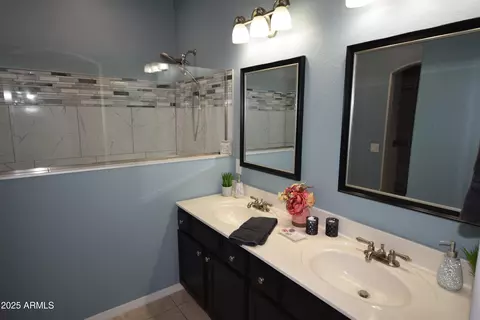 Bath - 1915 E Saratoga St, Gilbert, AZ 85296 photo 1 of 8
