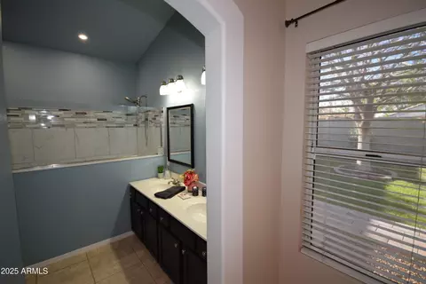 Bath - 1915 E Saratoga St, Gilbert, AZ 85296 photo 3 of 8