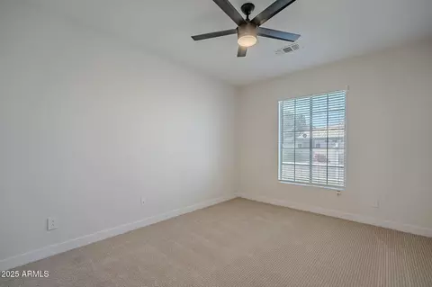233 S Tiago Dr, Gilbert, AZ 85233 photo 44