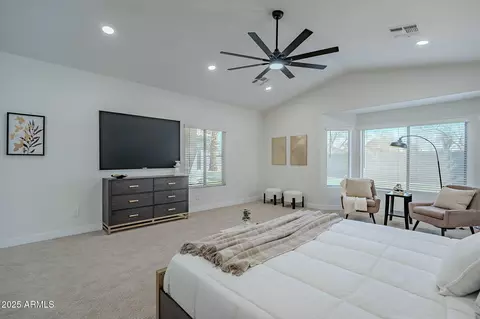 233 S Tiago Dr, Gilbert, AZ 85233 photo 34