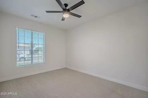 233 S Tiago Dr, Gilbert, AZ 85233 photo 46