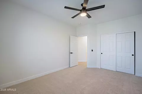 233 S Tiago Dr, Gilbert, AZ 85233 photo 45
