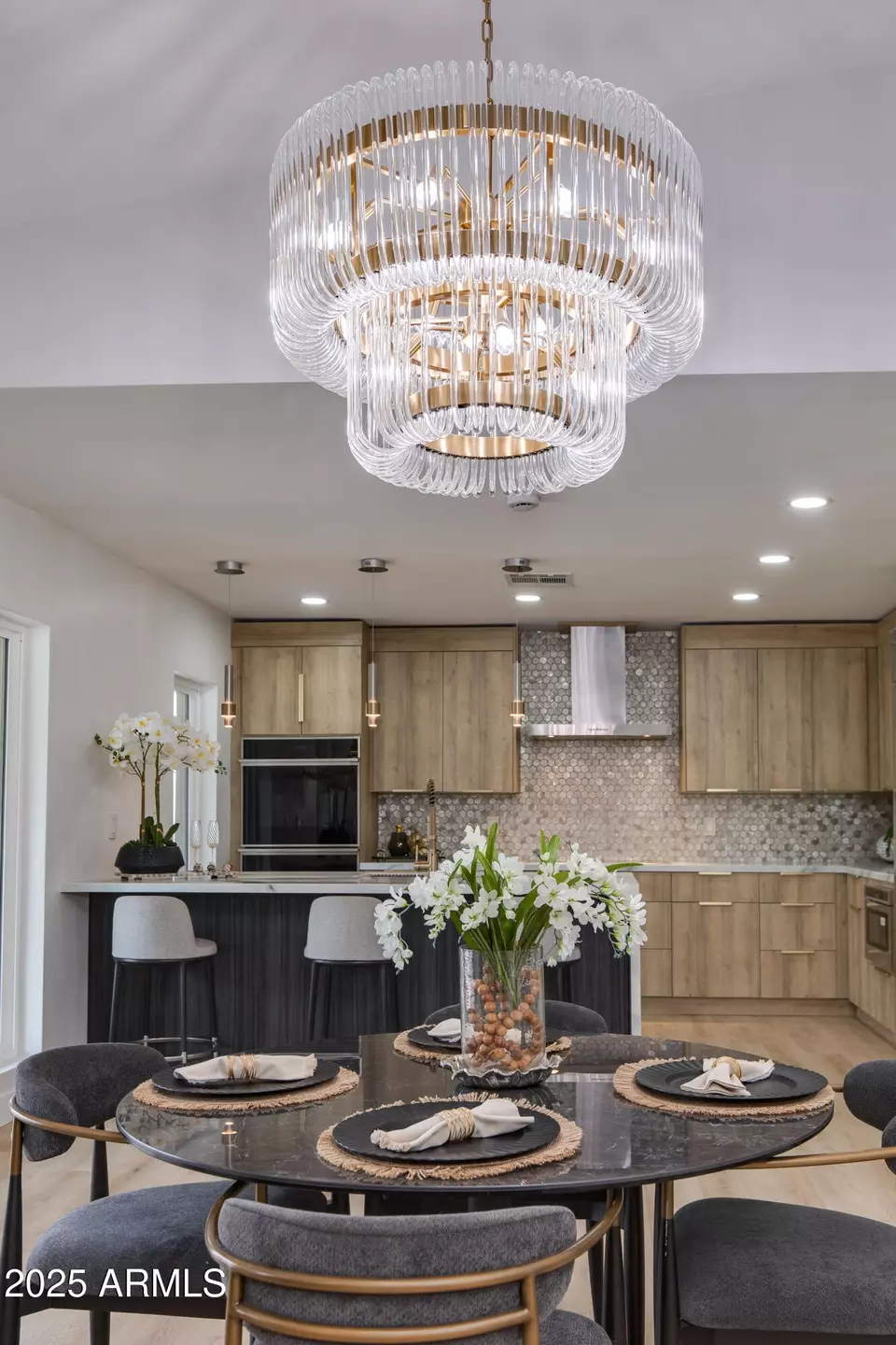 Dining - 8702 E San Daniel Dr, Scottsdale, AZ 85258 photo 2 of 5
