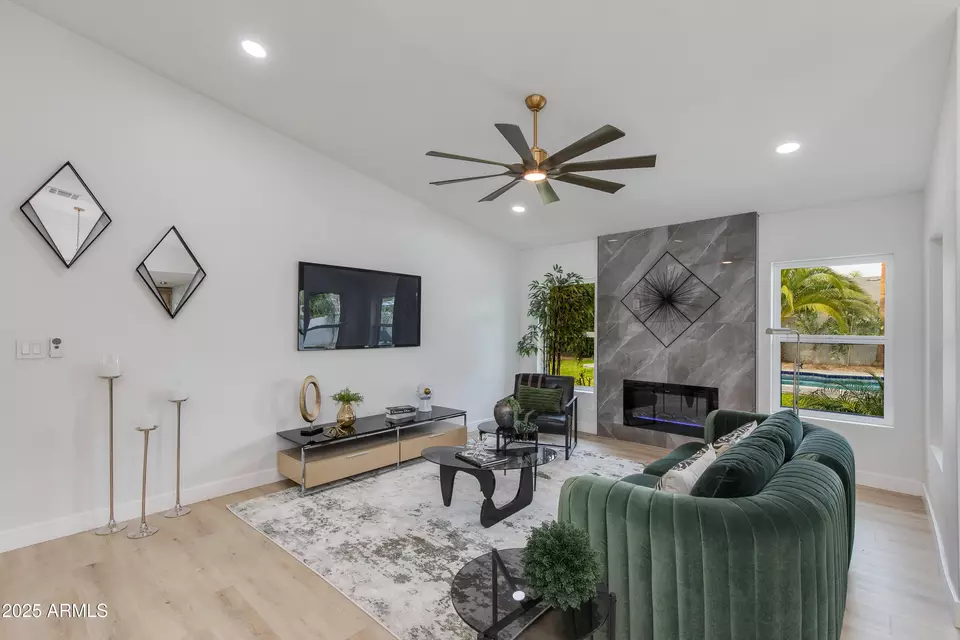 Other - 8702 E San Daniel Dr, Scottsdale, AZ 85258 photo 4 of 17