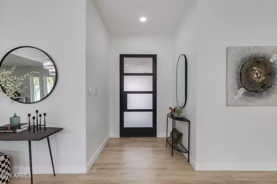 Entry Way - 8702 E San Daniel Dr, Scottsdale, AZ 85258 photo 1 of 3