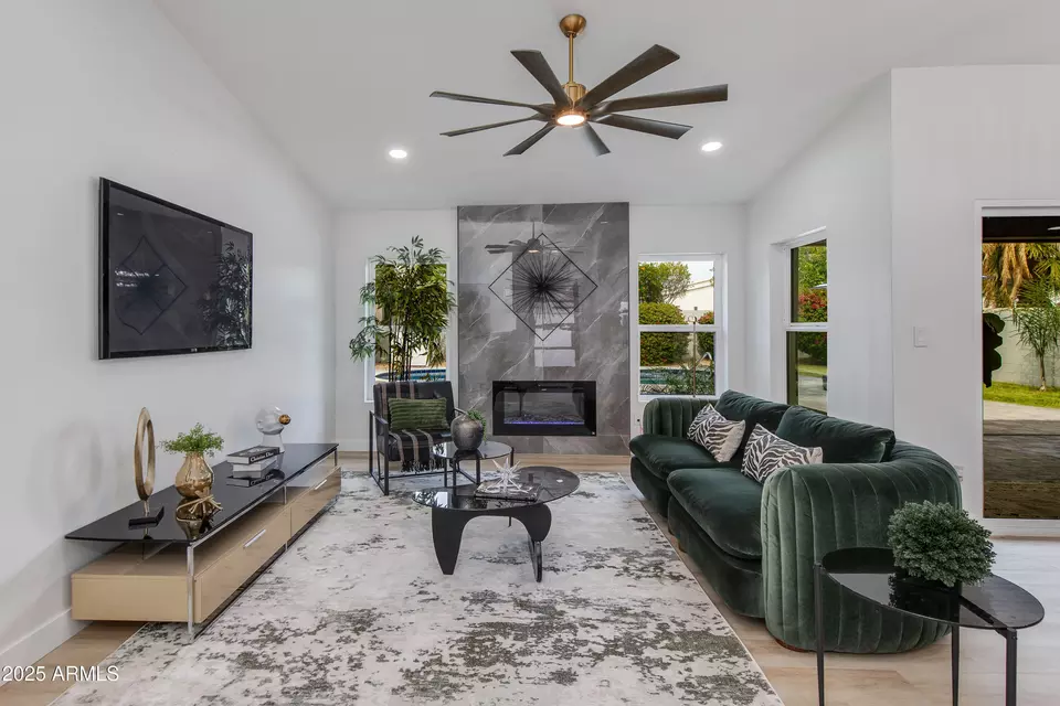 Living - 8702 E San Daniel Dr, Scottsdale, AZ 85258 photo 1 of 3