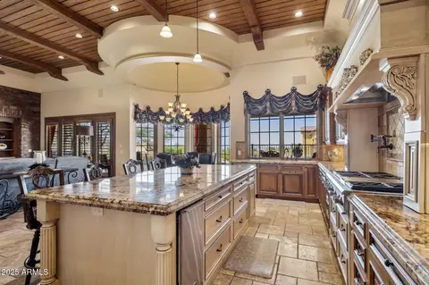 Kitchen - 3312 N 89th Pl, Mesa, AZ 85207 photo 6 of 6