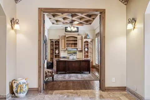 Entry Way - 3312 N 89th Pl, Mesa, AZ 85207 photo 4 of 11