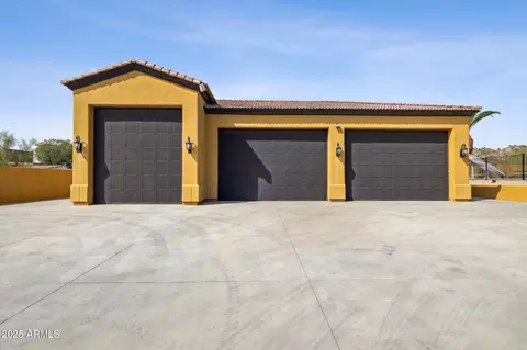 Exterior - 3312 N 89th Pl, Mesa, AZ 85207 photo 23 of 29