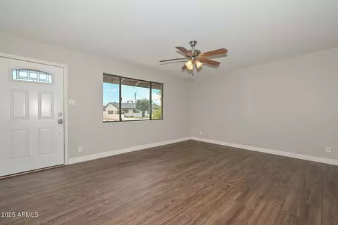 352 E Beatryce St, Tempe, AZ 85288 photo 4