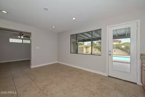 352 E Beatryce St, Tempe, AZ 85288 photo 7
