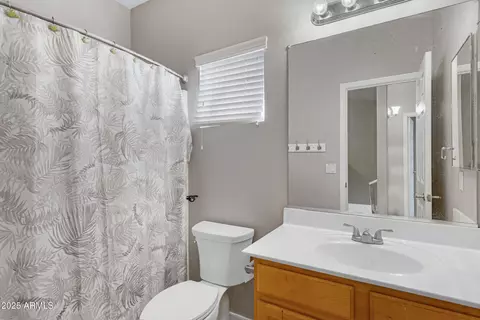 Bath - 9665 E Nido Ave, Mesa, AZ 85209 photo 5 of 5
