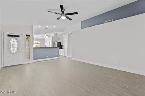 1057 W Mesquite Ave, Apache Junction, AZ 85120 photo 5