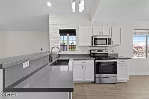 1057 W Mesquite Ave, Apache Junction, AZ 85120 photo 10