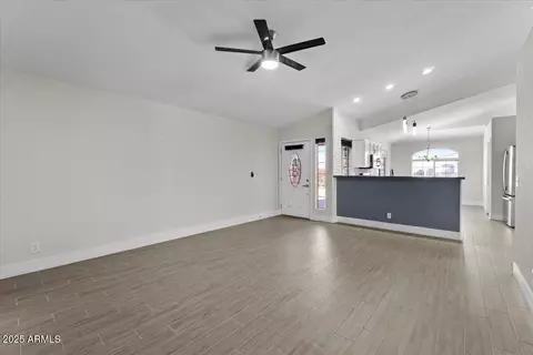 1057 W Mesquite Ave, Apache Junction, AZ 85120 photo 6