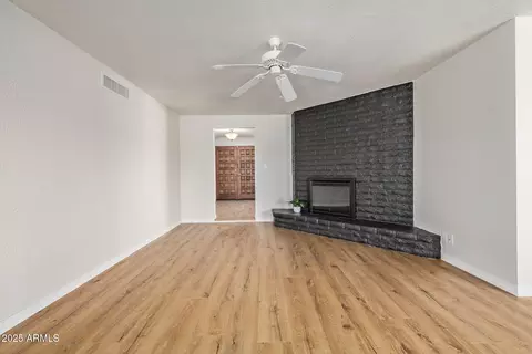 2014 E Manhatton Dr, Tempe, AZ 85282 photo 13