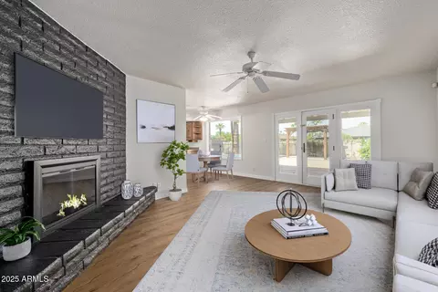 2014 E Manhatton Dr, Tempe, AZ 85282 photo 7