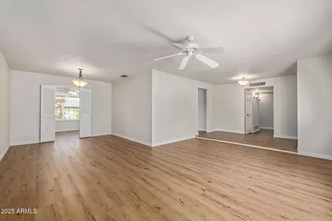 2014 E Manhatton Dr, Tempe, AZ 85282 photo 12