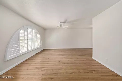 2014 E Manhatton Dr, Tempe, AZ 85282 photo 11