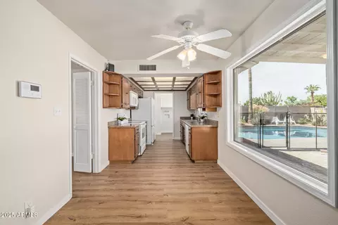 2014 E Manhatton Dr, Tempe, AZ 85282 photo 16