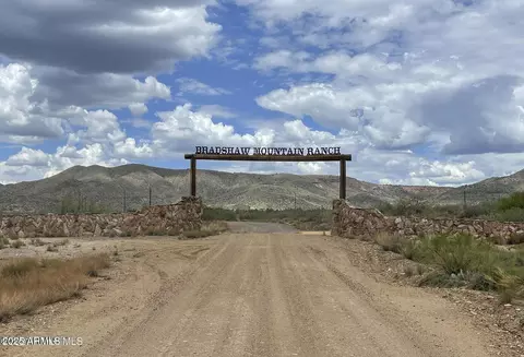17500 S Dripping Springs Rd #14, Mayer, AZ 86333