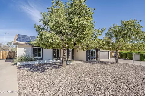 1441 N Parsell Cir, Mesa, AZ 85203