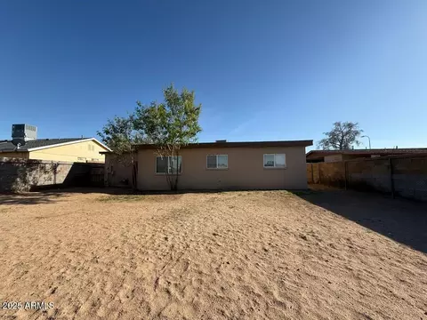 Exterior - 1532 W Carson Rd, Phoenix, AZ 85041 photo 2 of 2