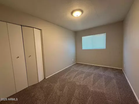 Bedroom - 1532 W Carson Rd, Phoenix, AZ 85041 photo 1 of 7