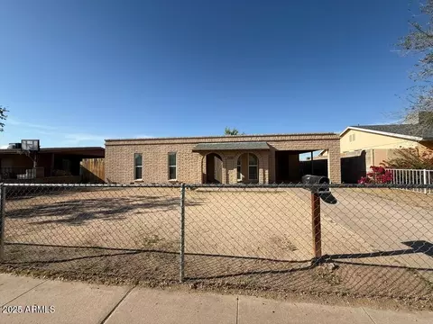 1532 W Carson Rd, Phoenix, AZ 85041