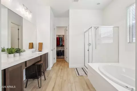 Entry Way - 10122 E Supernova Dr, Mesa, AZ 85212 photo 5 of 8