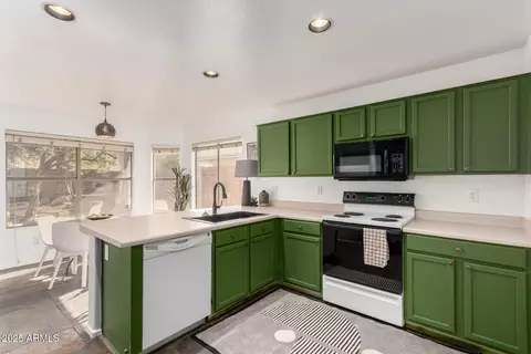 2229 E Pinto Dr, Gilbert, AZ 85296 photo 12