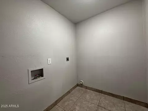 2725 W Marshall Ave, Phoenix, AZ 85017 photo 8