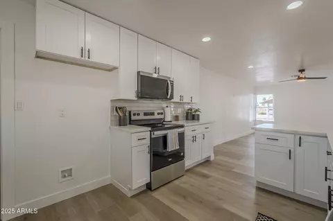 1560 E Hampton Cir, Mesa, AZ 85204 photo 19