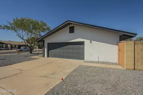1560 E Hampton Cir, Mesa, AZ 85204 photo 8